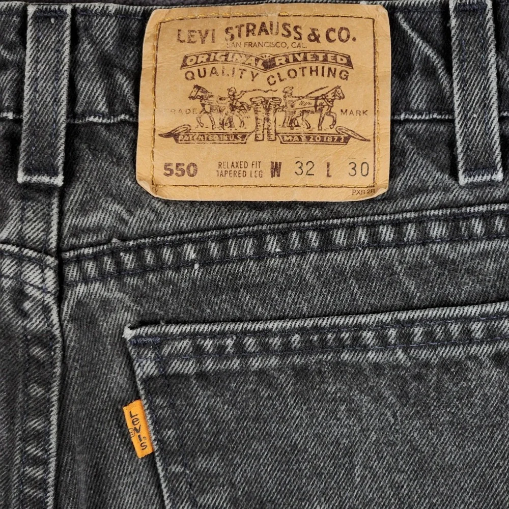 Vintage Levis 550 Orange Tab Jeans Mens 32x30 Faded Black USA 90s Measures 30x30